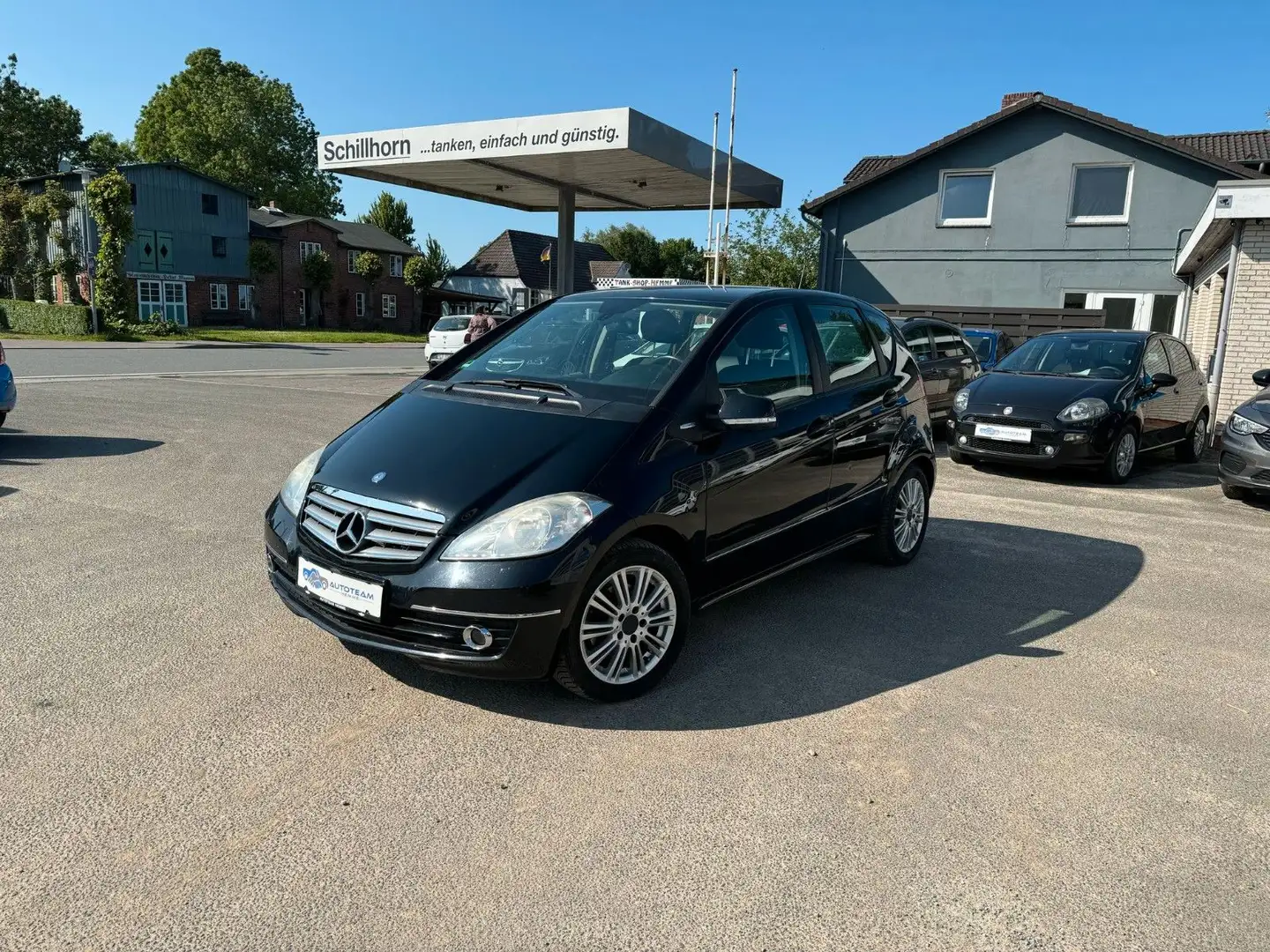 Mercedes-Benz A 150 A -Klasse A 150 TÜV NEU/AUTOMATIK/KLIMA/BC Schwarz - 1