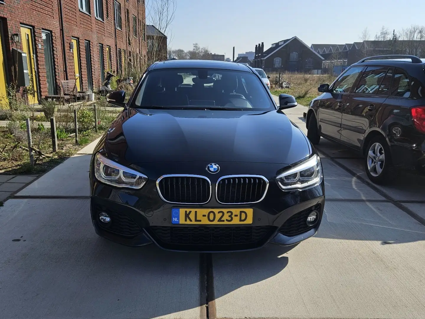 BMW 116 116i M Sport Zwart - 1