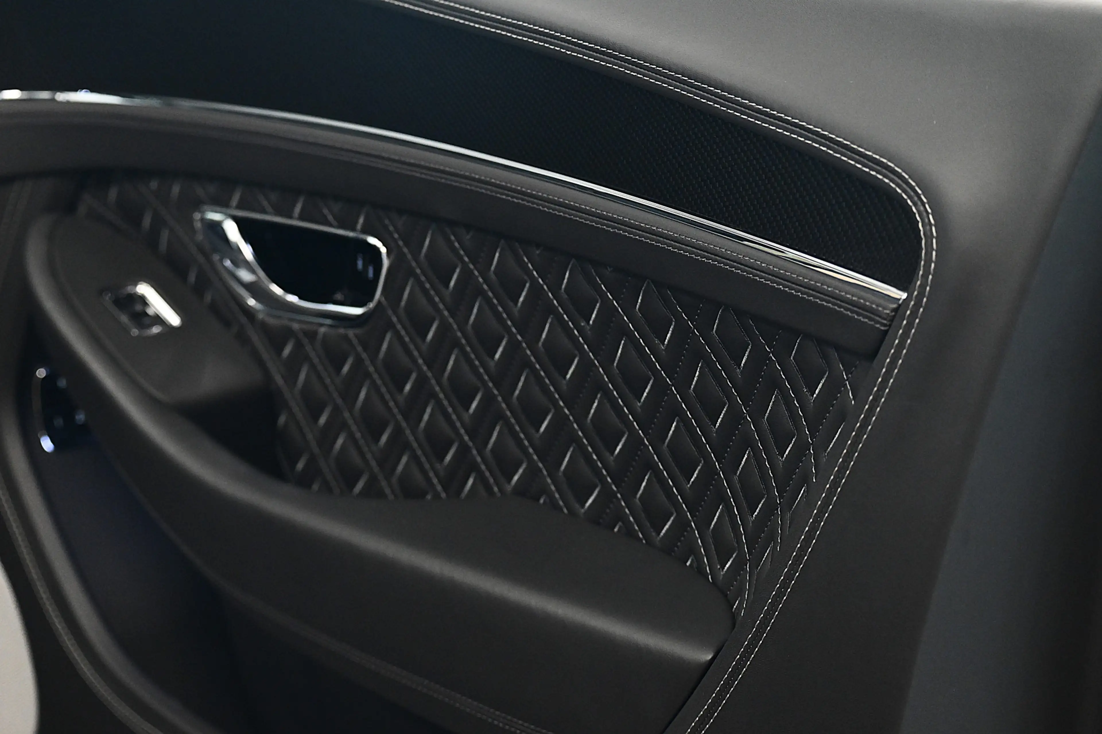 Bentley Continental GTC 4.0 V8 Mulliner Origineel Nederlandse auto — photo 41