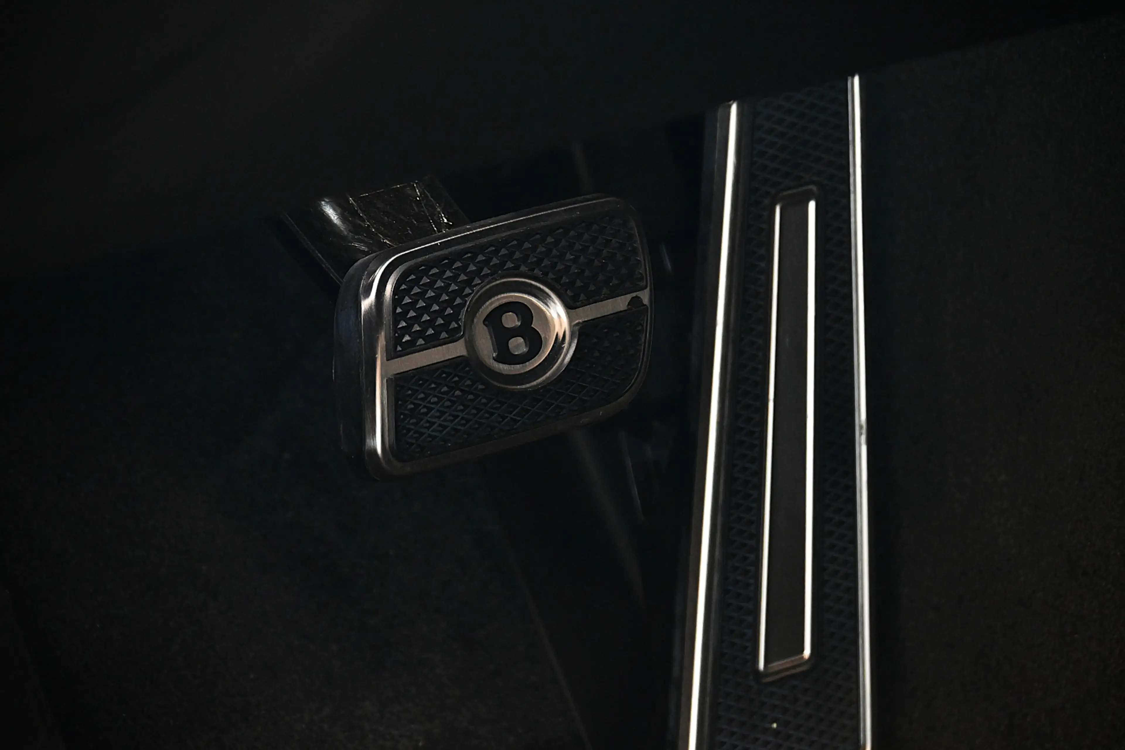Bentley Continental GTC 4.0 V8 Mulliner Origineel Nederlandse auto — photo 23