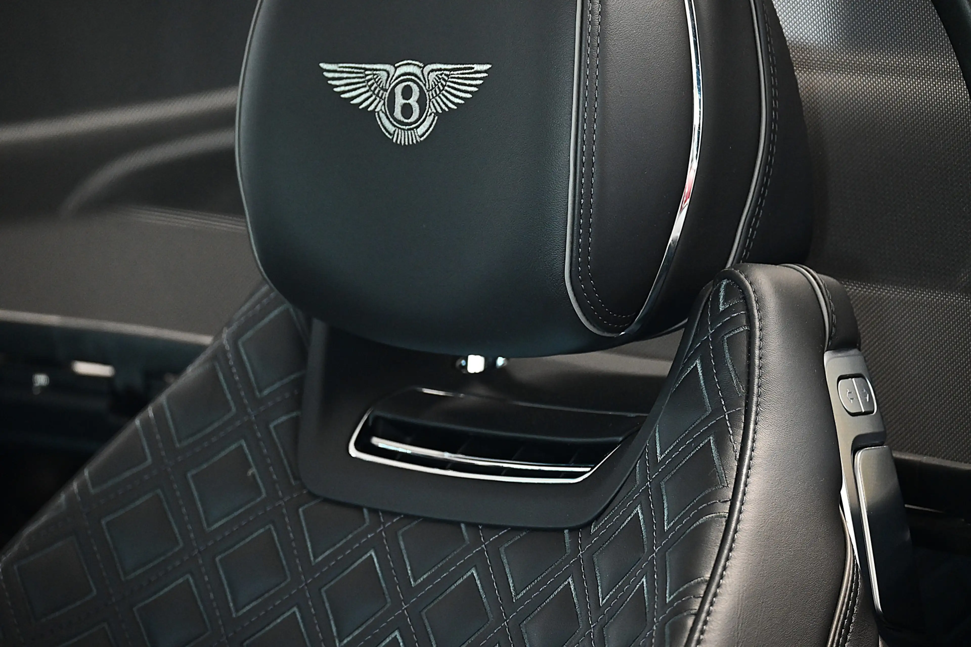 Bentley Continental GTC 4.0 V8 Mulliner Origineel Nederlandse auto — photo 33