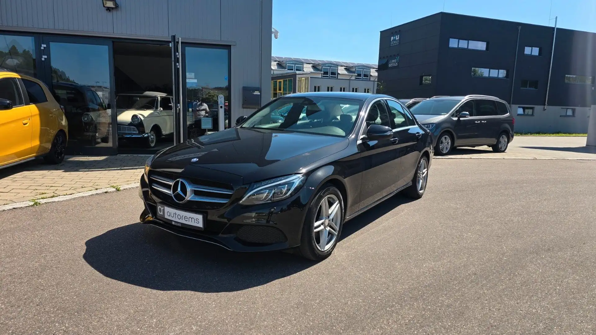 Mercedes-Benz C 220 Lim.BlueTec / d*ASSIST*SCHIEBED*NAVI*LED* Schwarz - 1