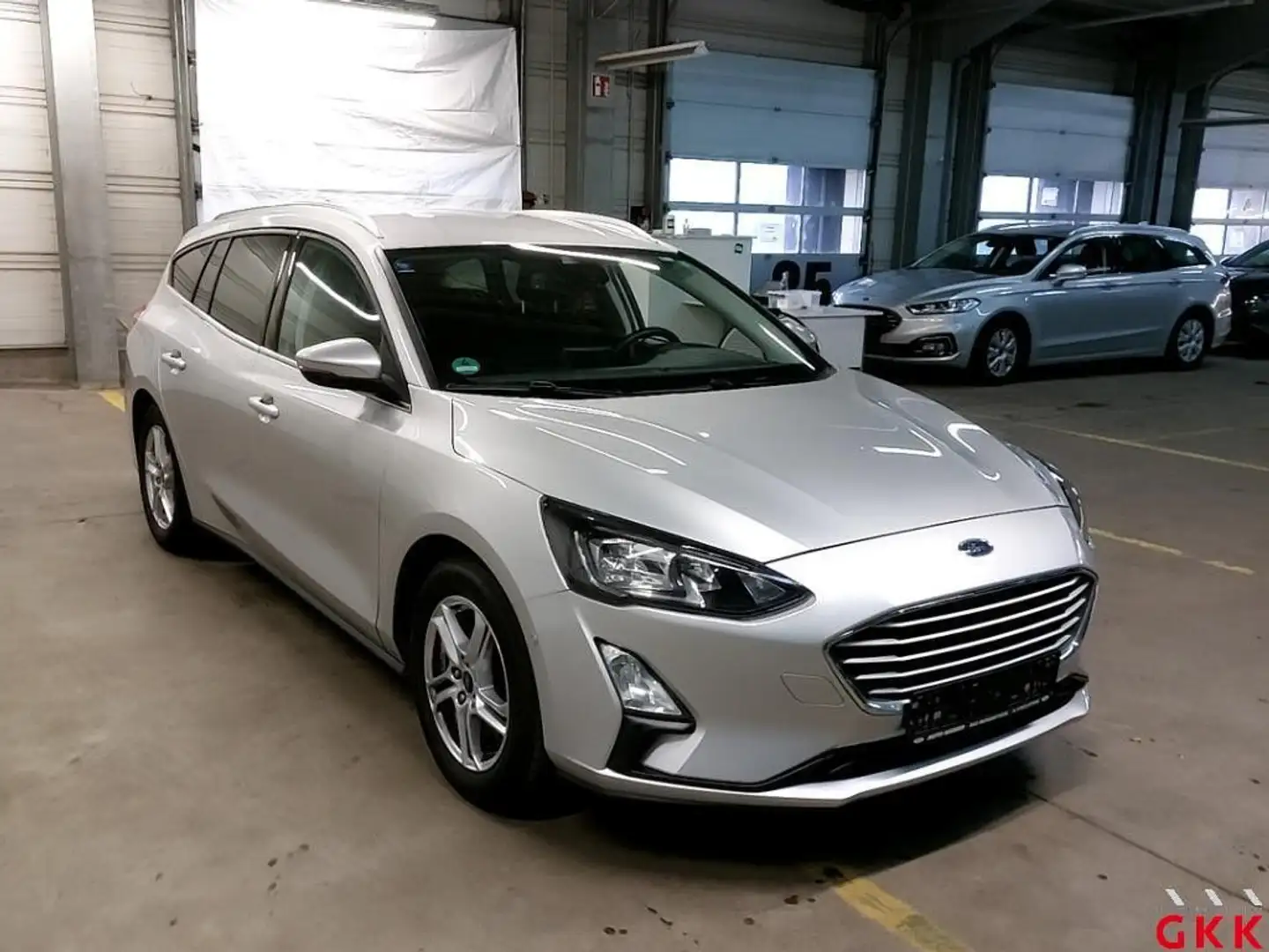 Ford Focus Turnier Cool & Connect 1.5TDCI Alu LED Nav Plateado - 2