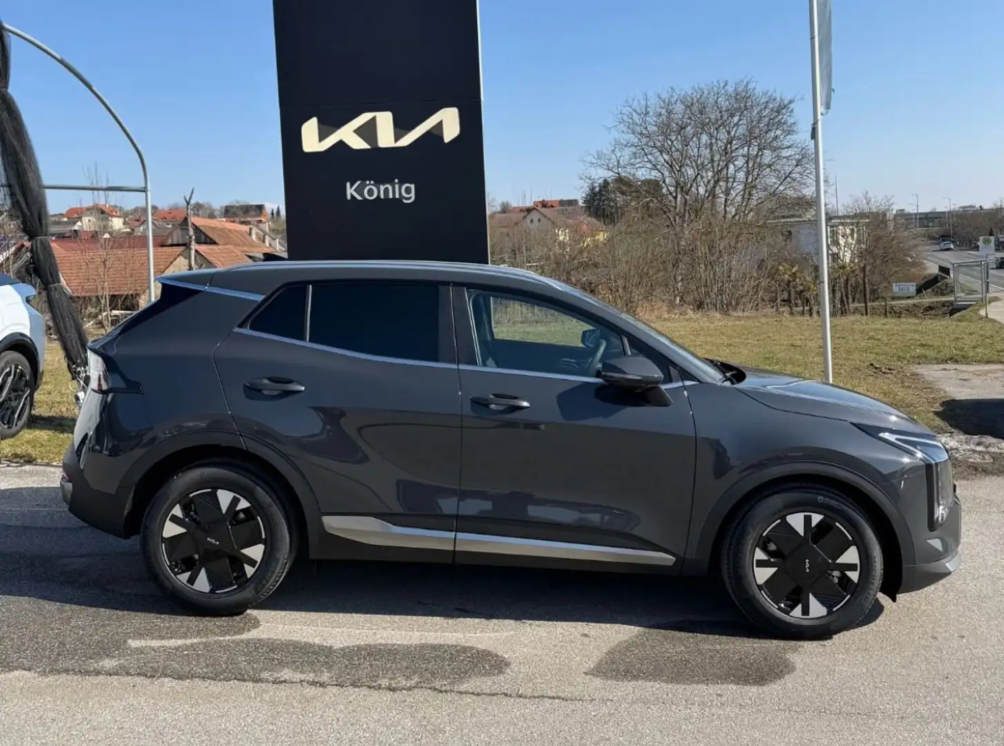 Kia Sportage Sportage 1,6 TGDI 48V Silber DCT Silber Schwarz - 1