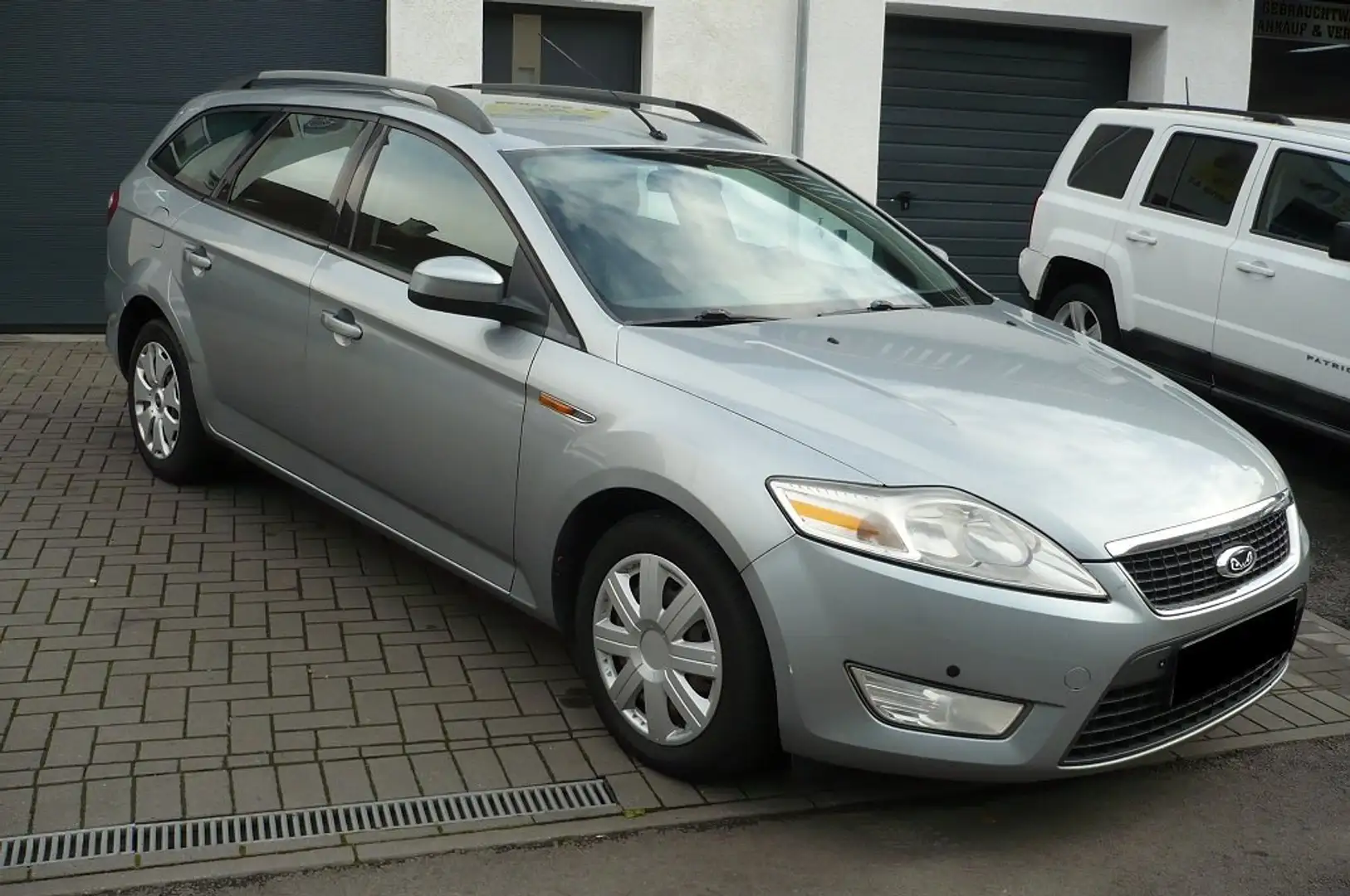 Ford Mondeo Mondeo Turnier Diesel Turnier 2.0 TDCi Automatik Argent - 1