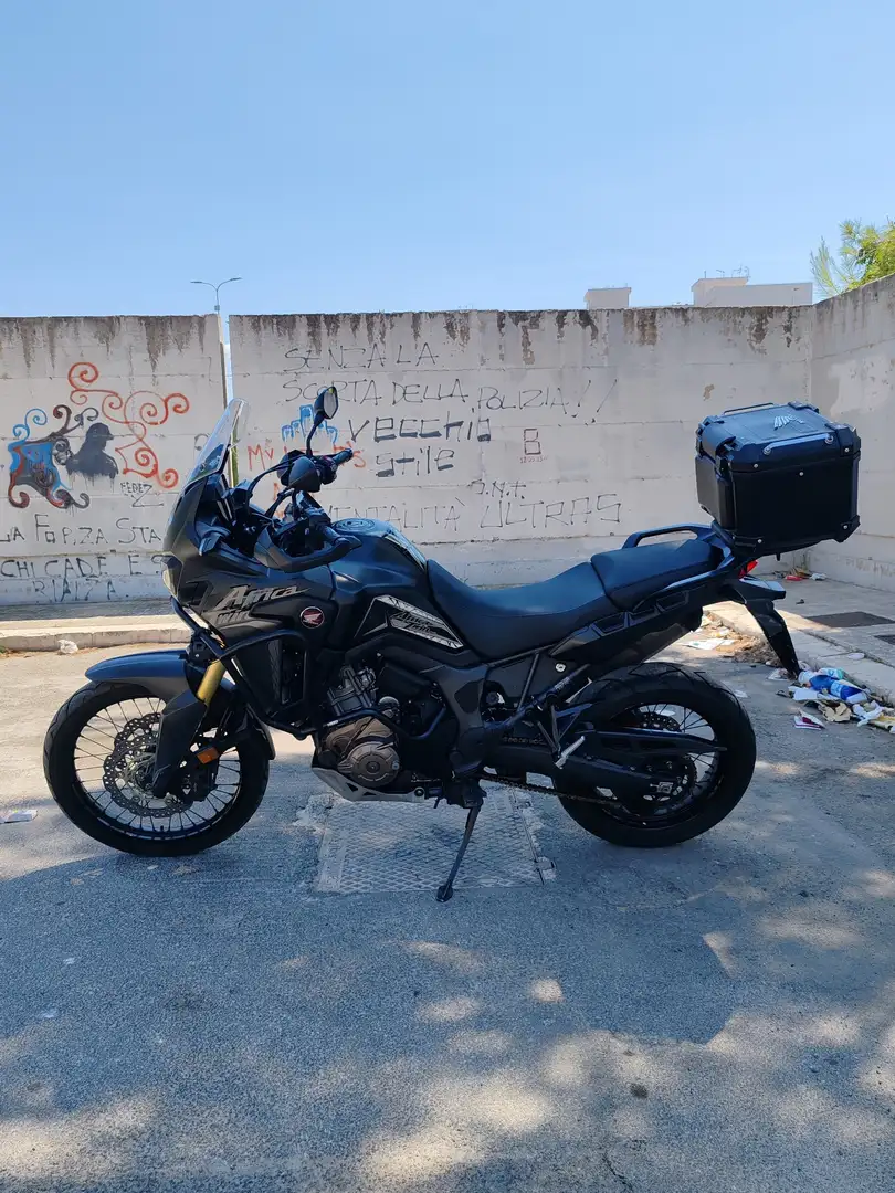 Honda CRF 1000 Schwarz - 2