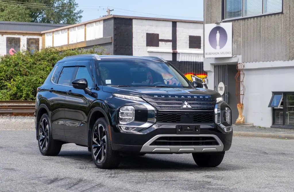 2024 Mitsubishi Outlander