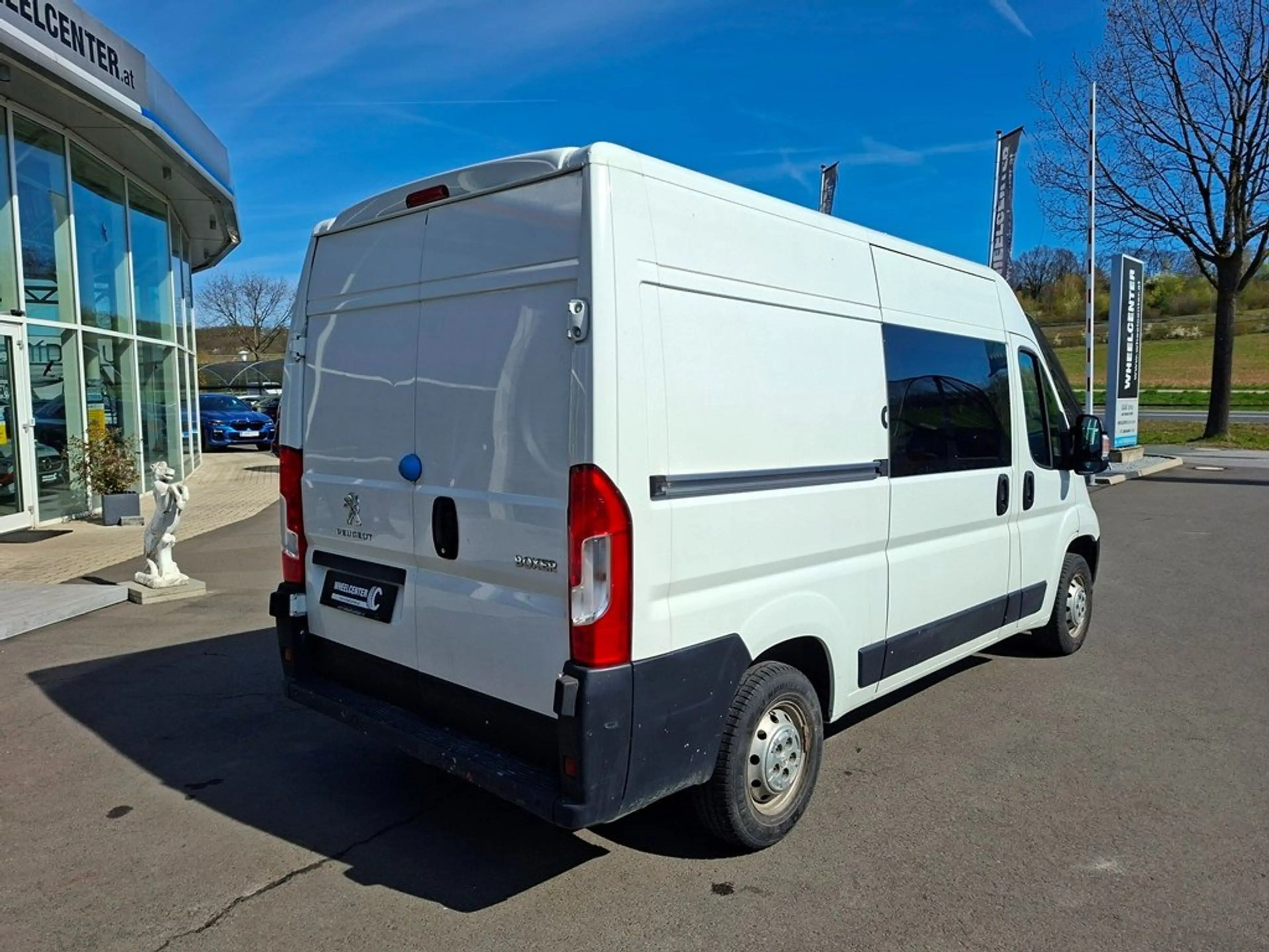 Peugeot Boxer 333 L2H2 Pro BlueHDi 140 Stop * 6 SITZER — photo 6
