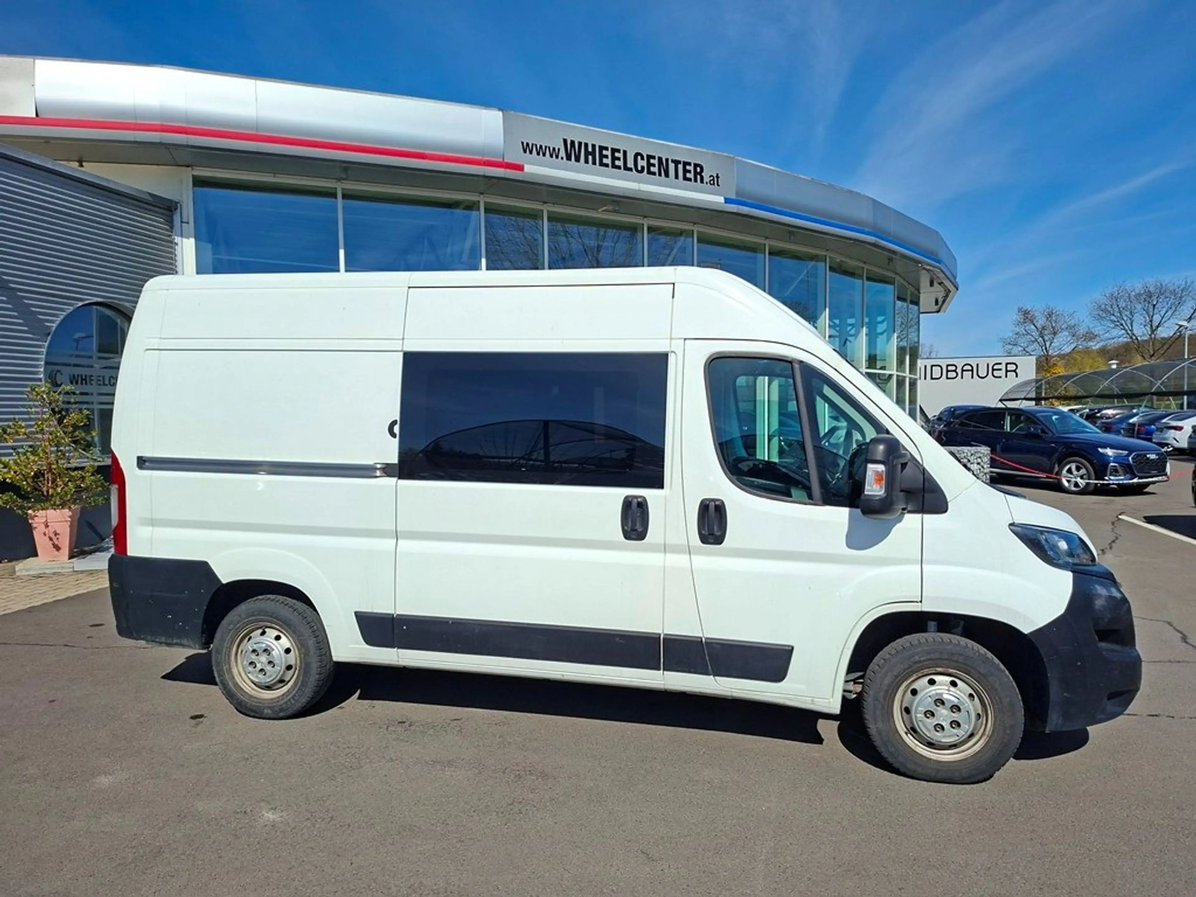 Peugeot Boxer 333 L2H2 Pro BlueHDi 140 Stop * 6 SITZER — photo 5