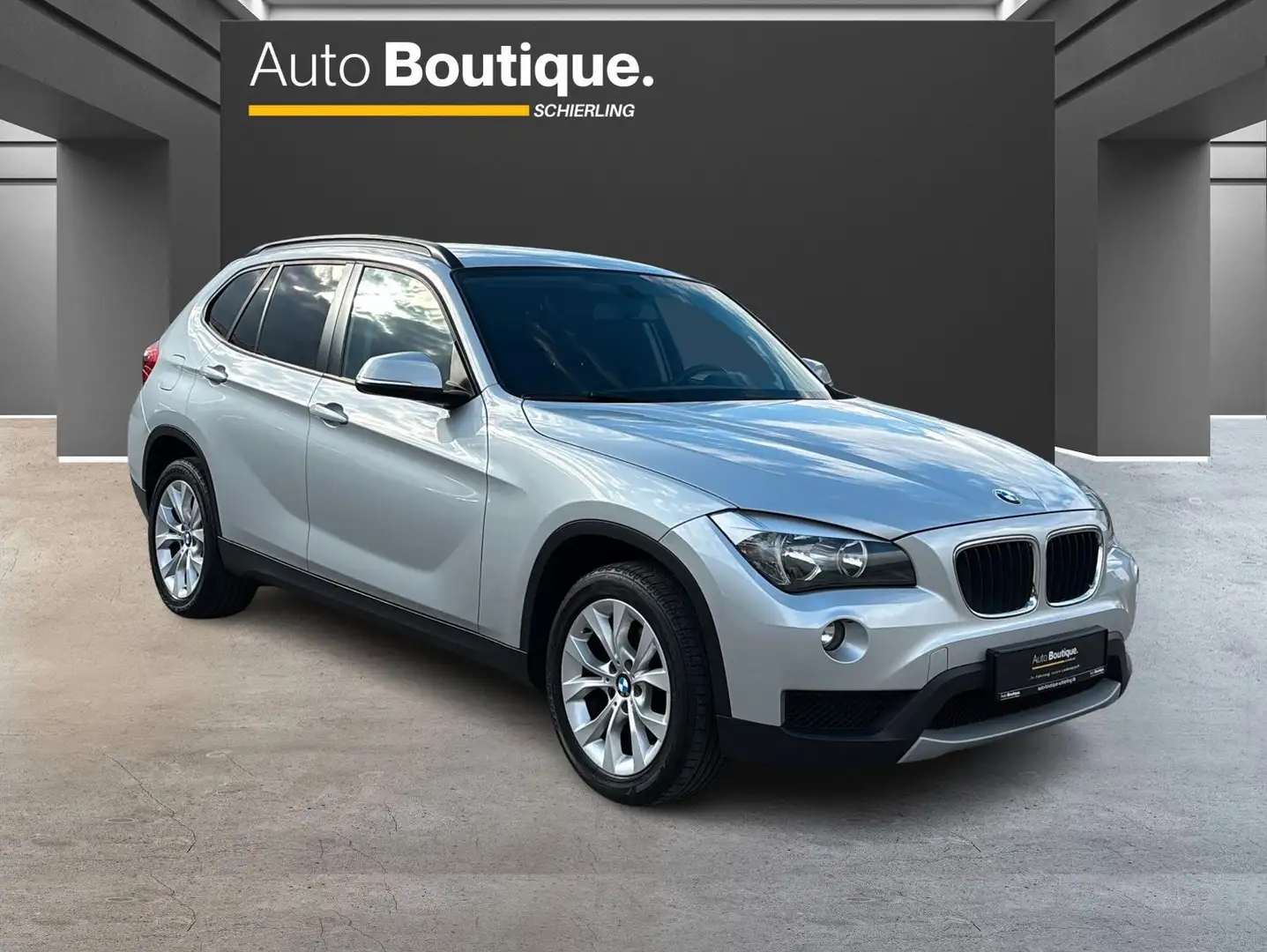 BMW X1 18 i sDrive/RADIOCD/TEMPOMAT/+ Argent - 2