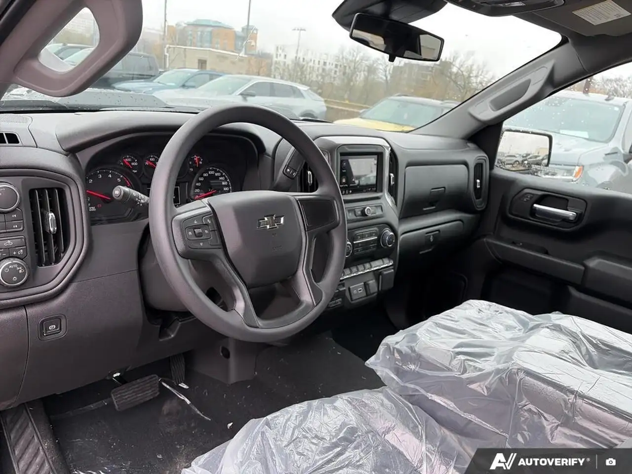 Chevrolet Silverado 1500 снимка Chevrolet Silverado 1500