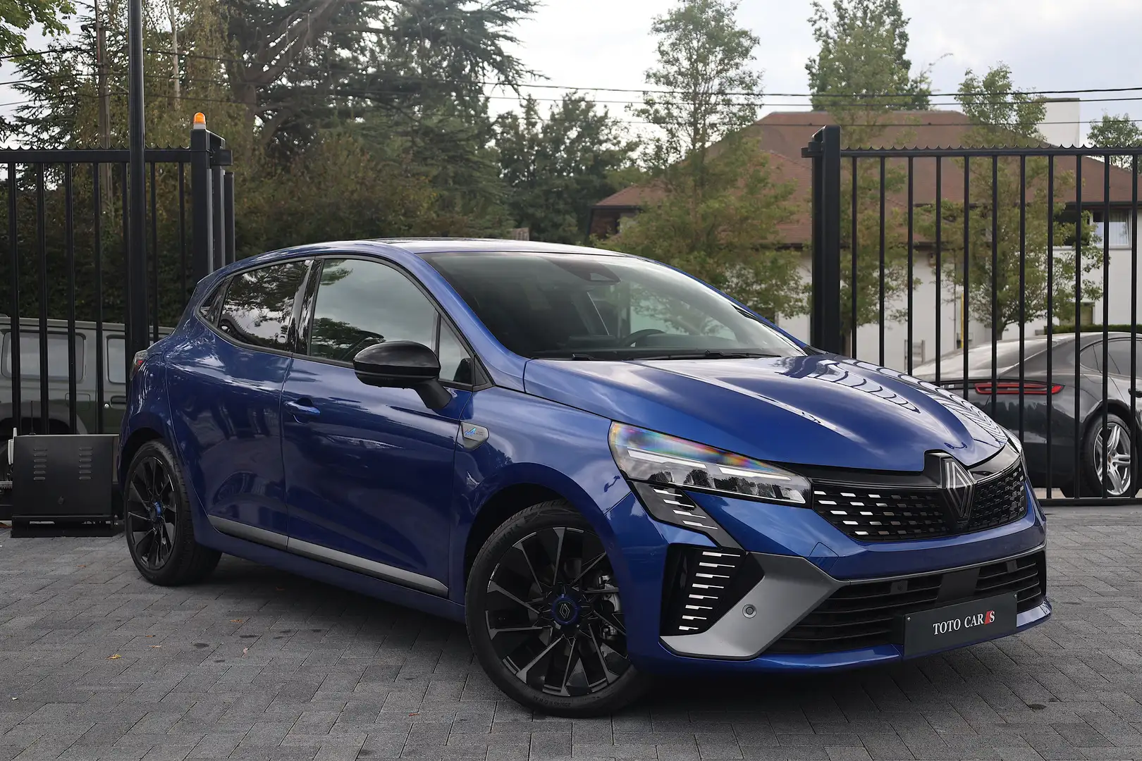 Renault Clio 1.6 Tci /// Alpine E-Tech | 360° CAMERA | BOSE Blauw - 2