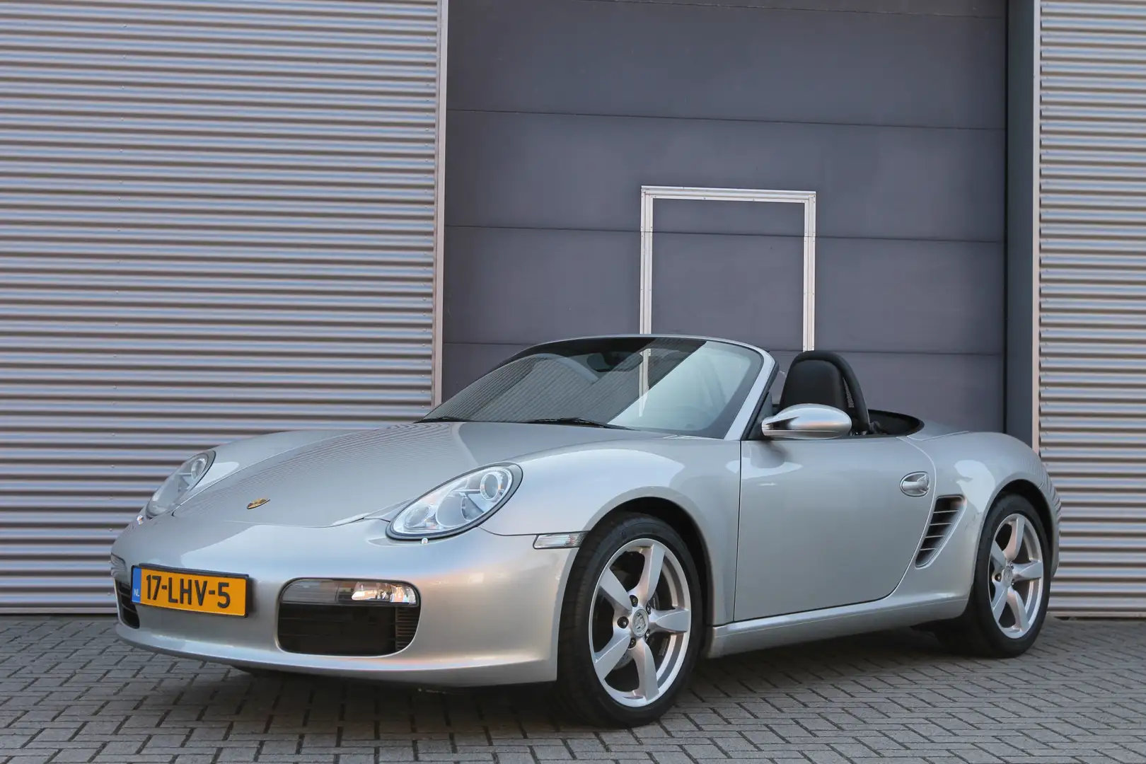 Porsche Boxster 2.7 I 57000 Km I Youngtimer Grijs - 1