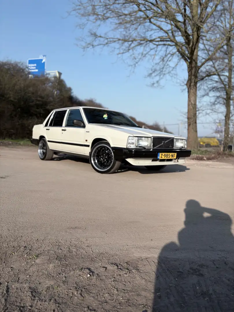 Volvo 740 GL - 1