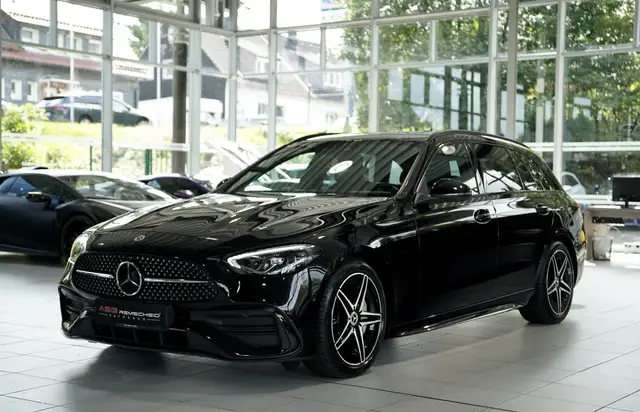 Mercedes-Benz 300 view 5