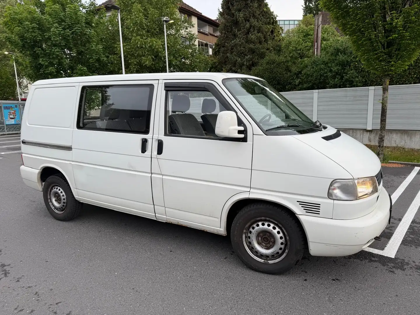 Volkswagen T4 Trans Van 5-Sitzer - 2