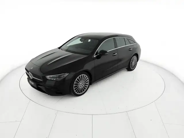 Mercedes-Benz Cla view 2