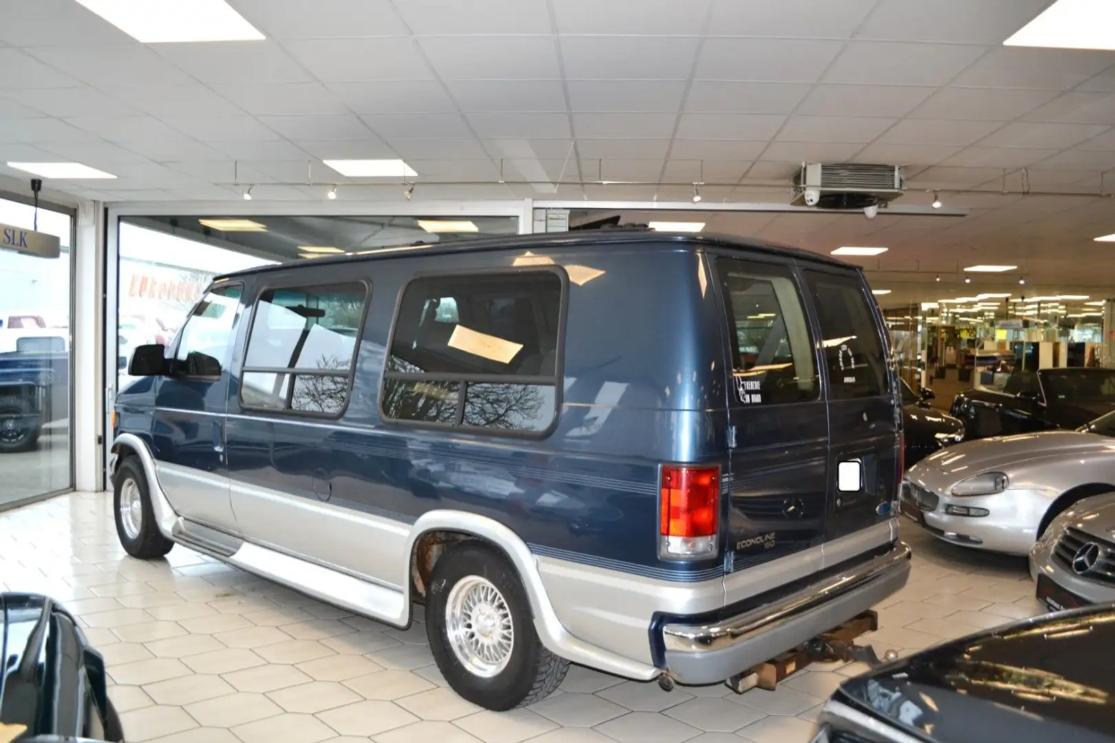 Chevrolet Chevy Van F Econoline Van E-150  Low Top  4,6V8 Azul - 1