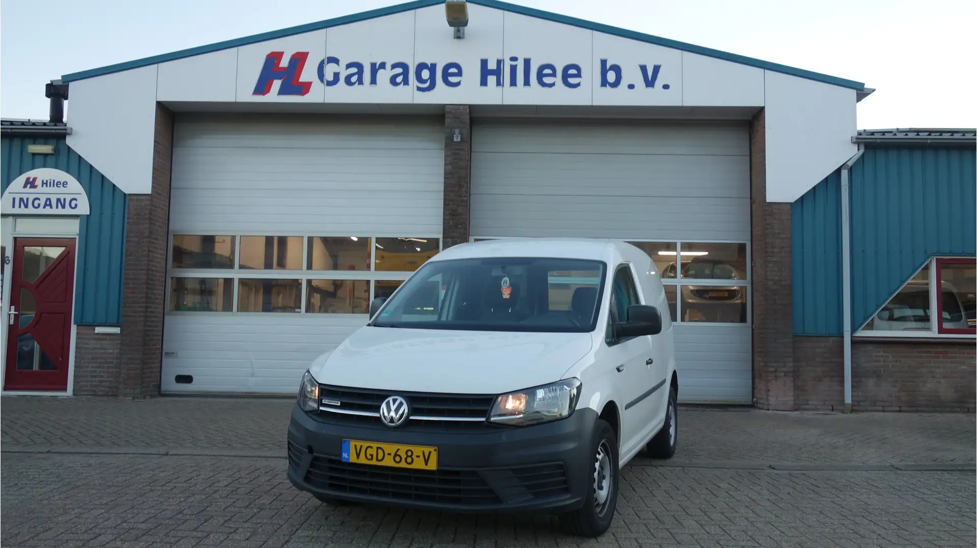 Volkswagen Caddy 1.4 TGI L1H1 EcoFuel Comfortline marge auto Beyaz - 1