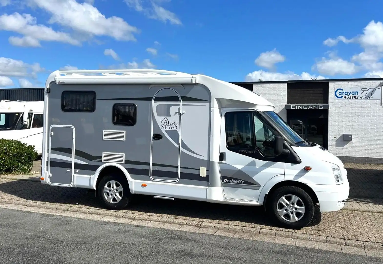 Dethleffs GlobeVan 01 - Festbett - auto.Sat/TV - Klima - Blanc - 2