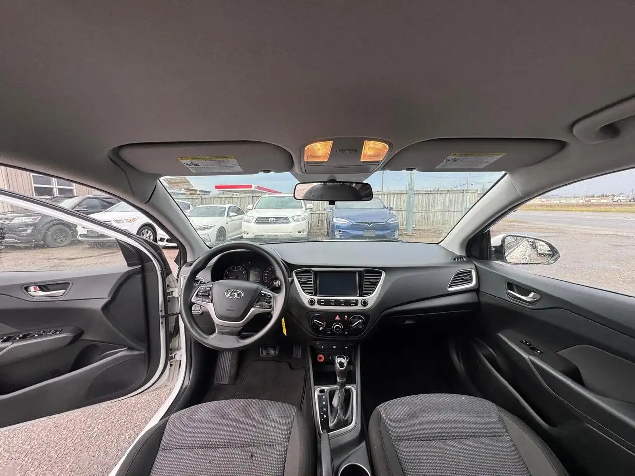 Hyundai ACCENT снимка Hyundai ACCENT
