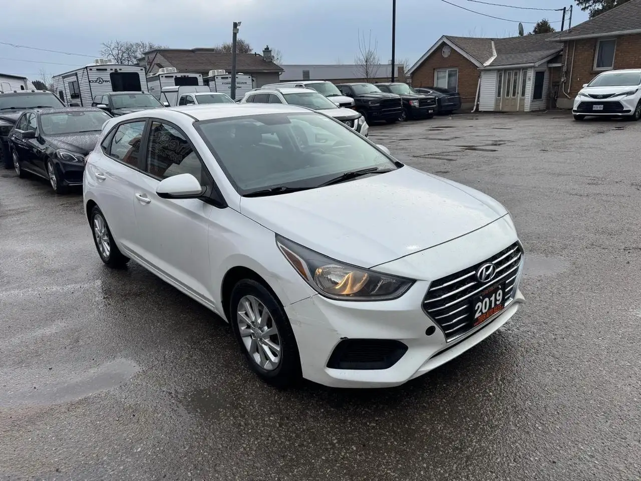 Hyundai ACCENT снимка Hyundai ACCENT