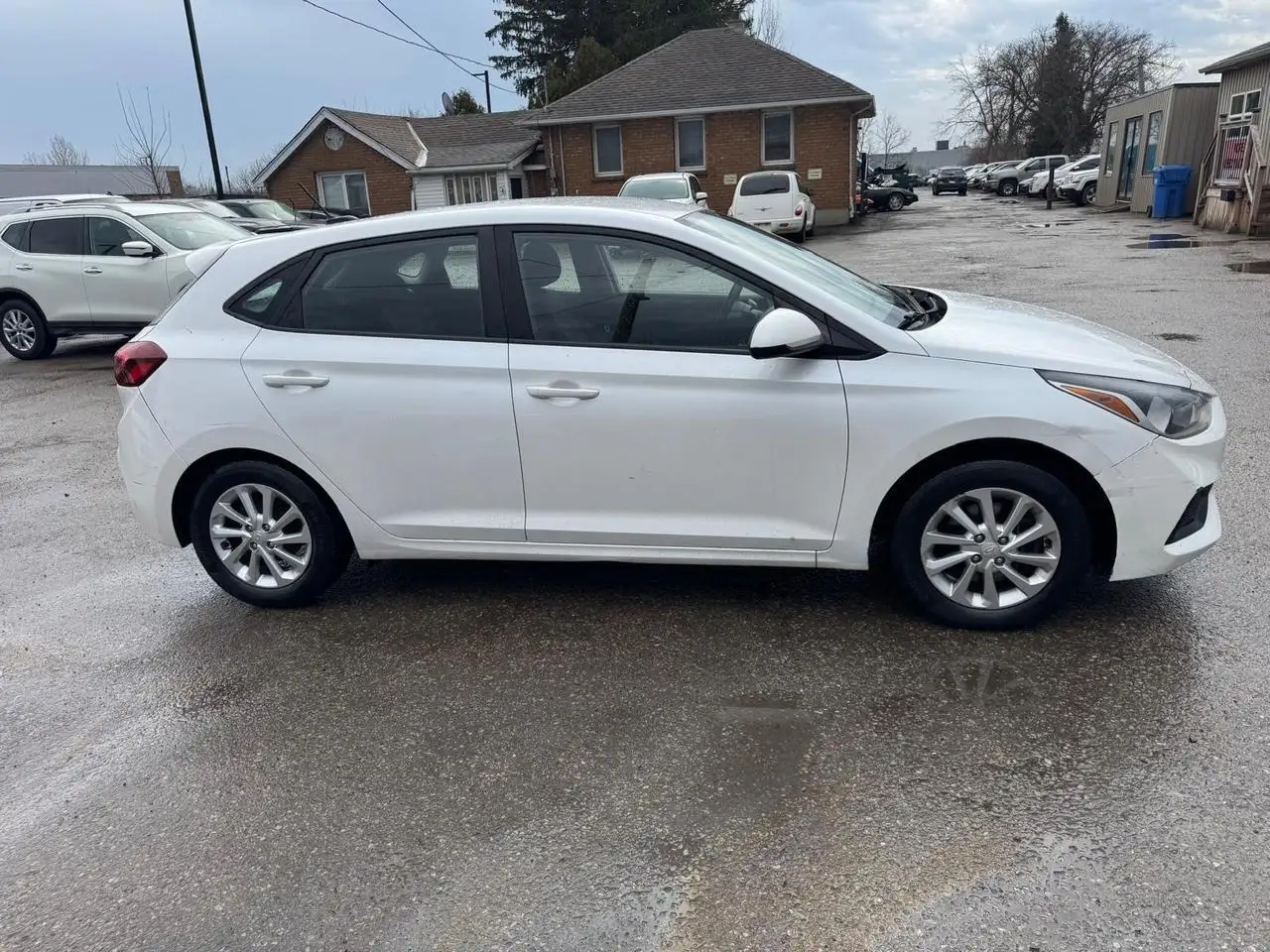 Hyundai ACCENT снимка Hyundai ACCENT