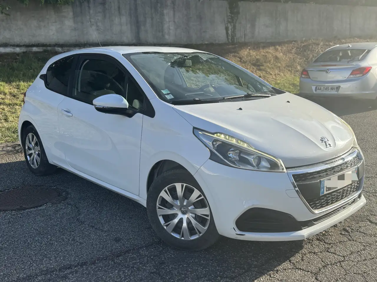 Peugeot 208 1.2 VTi 82ch BVM5 Active