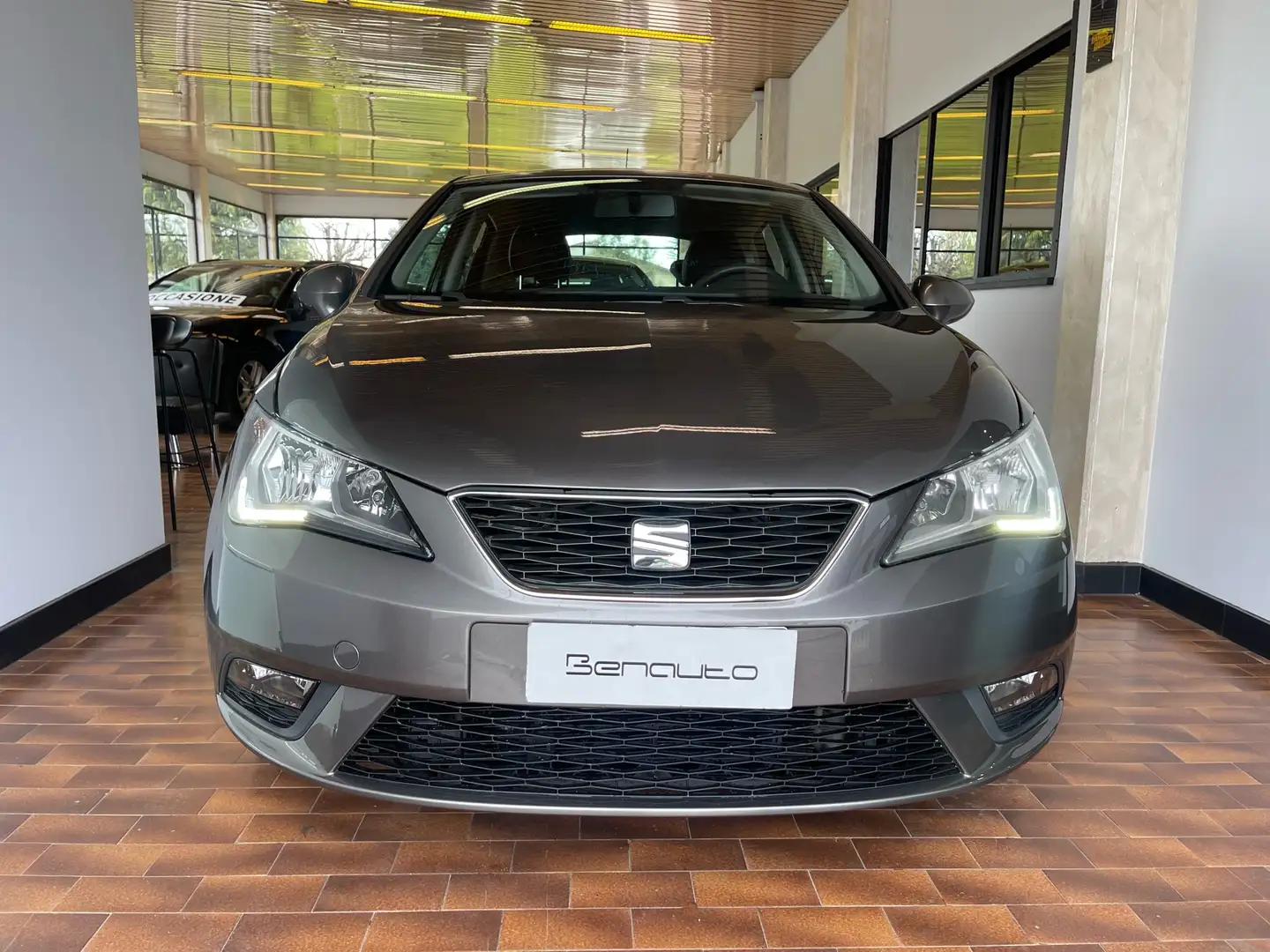 SEAT Ibiza PROMO 1.0 Style 75cv TAGLIANDI UFFICIALI/NEOPATENT Grijs - 2