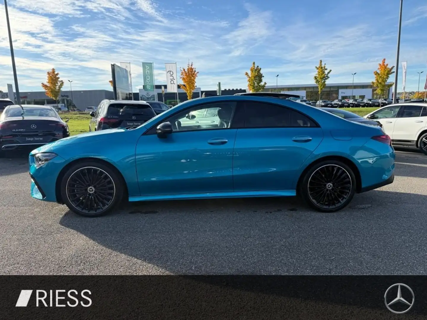 Mercedes-Benz CLA 200 Coupé AMG SPORT PANO DISTR AHK 360° MULTI Azul - 2