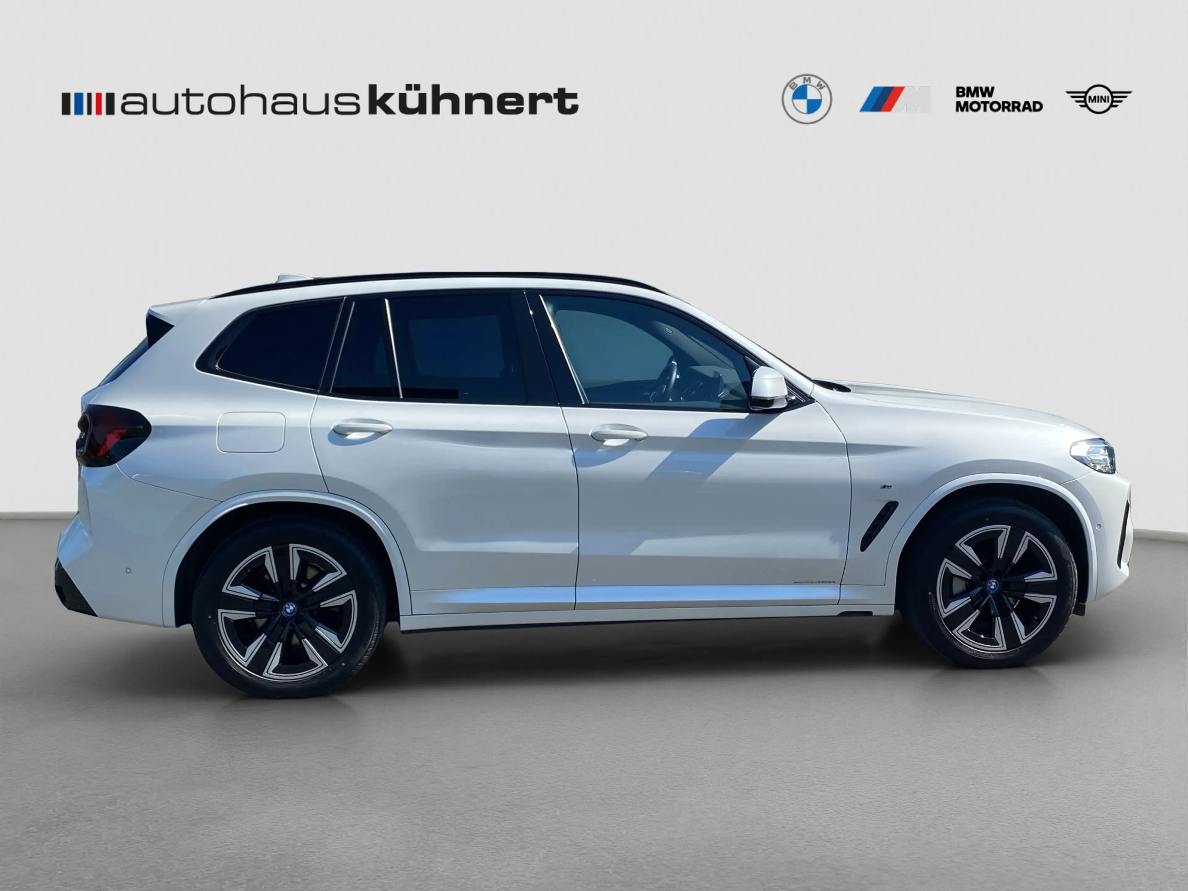 BMW iX3 ///M-Sport DrvAssProf PanoSD AHK RFK DAB — photo 8