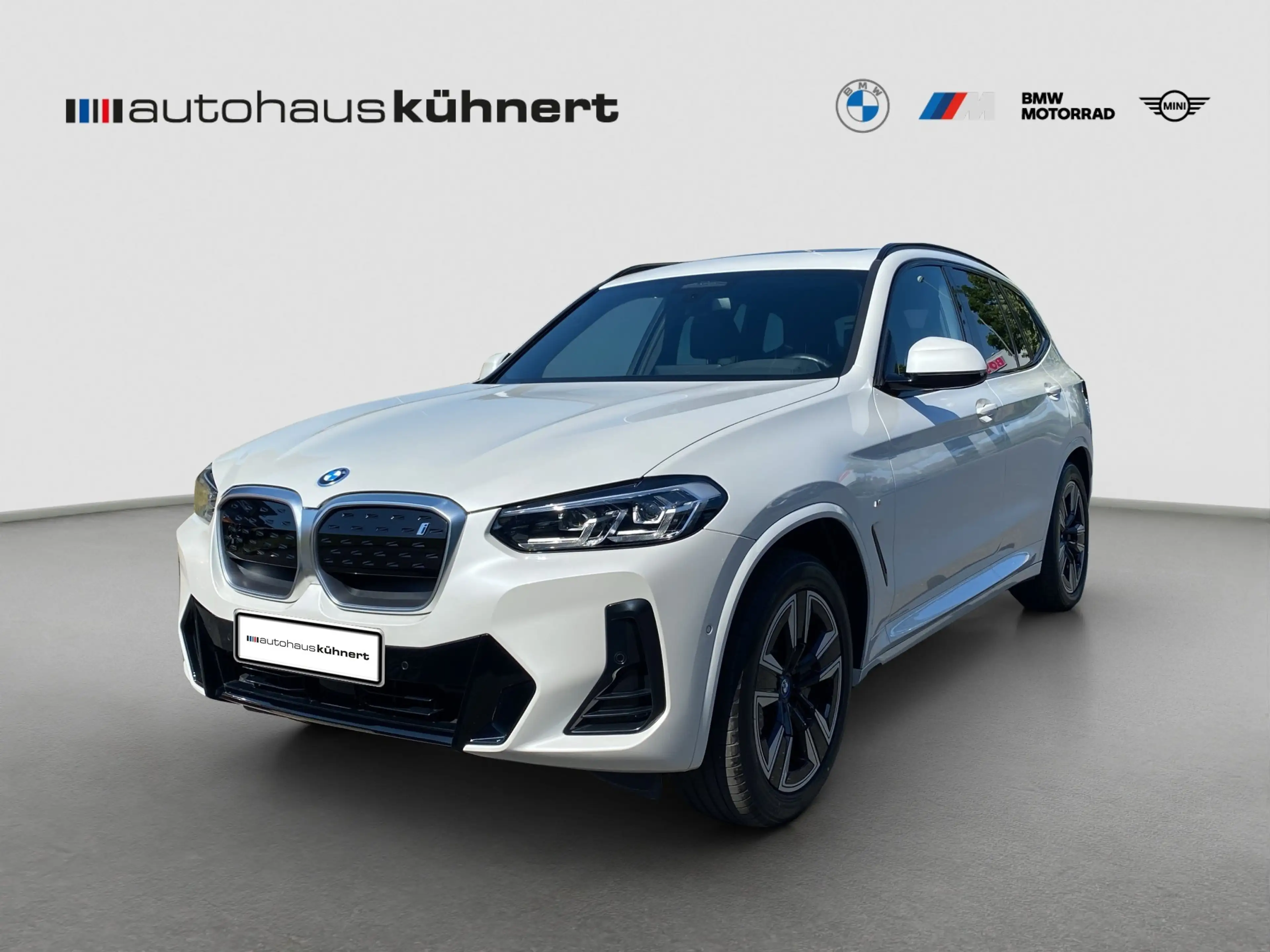 BMW iX3 ///M-Sport DrvAssProf PanoSD AHK RFK DAB — photo 2