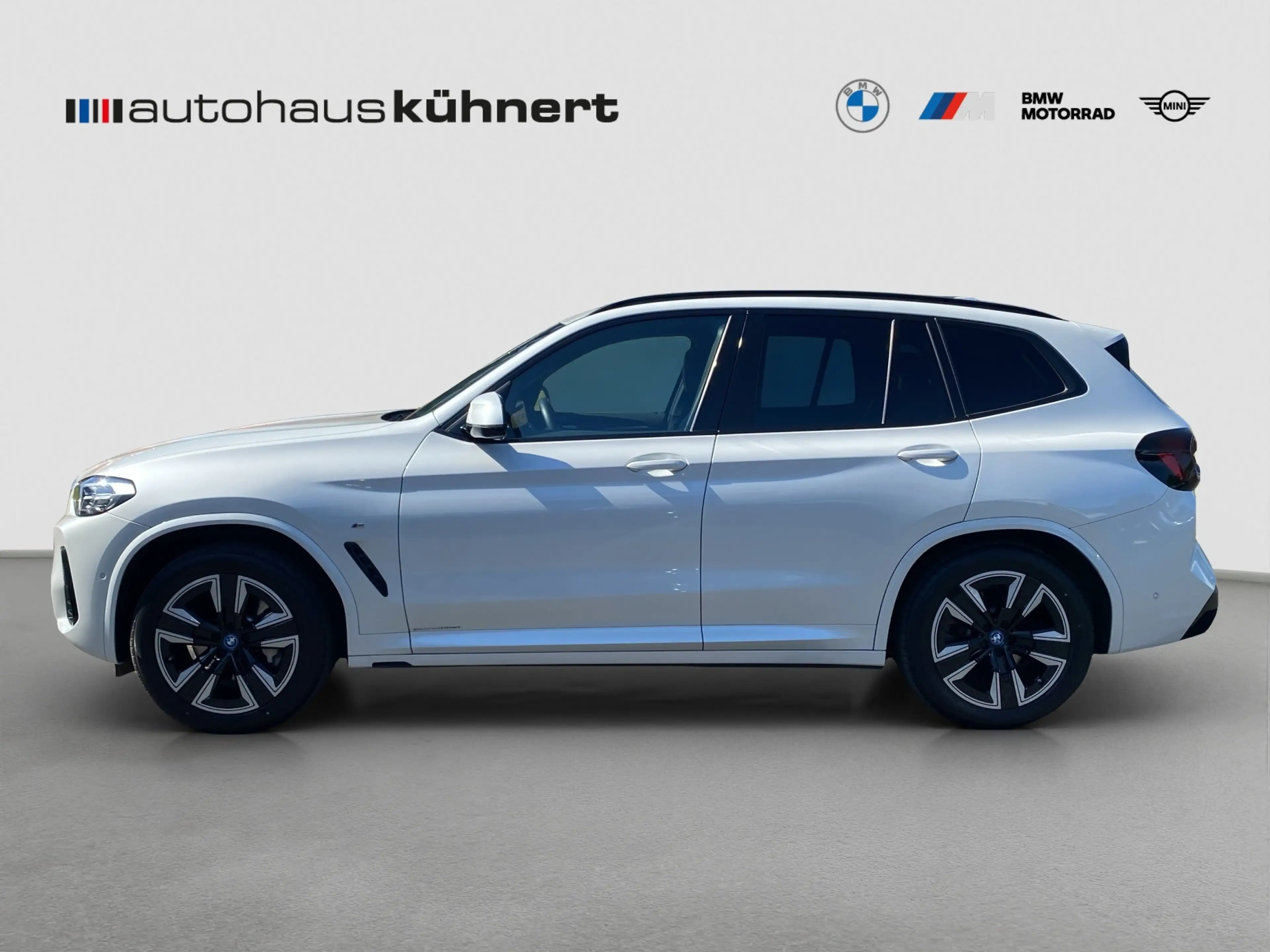 BMW iX3 ///M-Sport DrvAssProf PanoSD AHK RFK DAB — photo 4