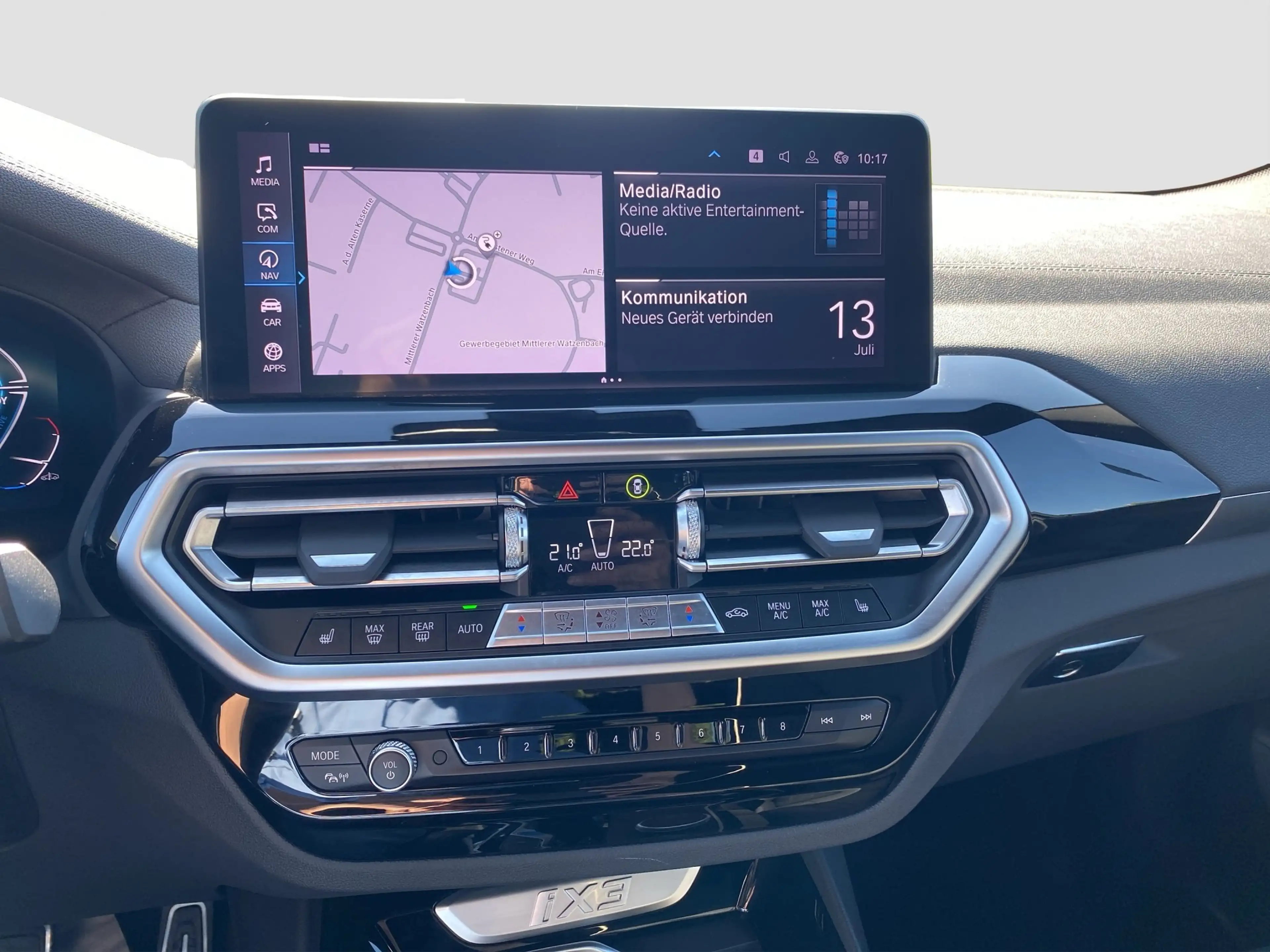 BMW iX3 ///M-Sport DrvAssProf PanoSD AHK RFK DAB — photo 14