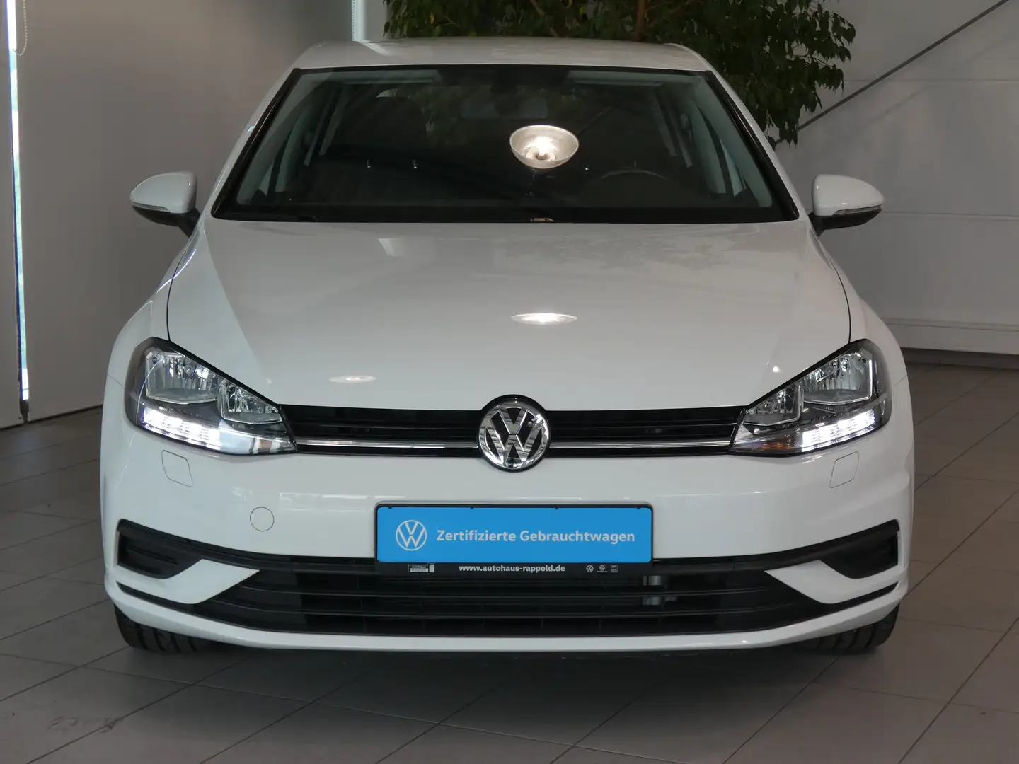 Volkswagen Golf 1.0 TSI TRENDLINE SHZ KLIMAAUT TEL TEMPOMAT 18ZOLL Weiß - 2