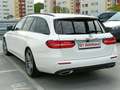 Mercedes-Benz E 220 d NIGHT LED/LEDER/AMBIENTE/EL.HECKKLAPPE/RFKAM/AHK Weiß - thumbnail 4