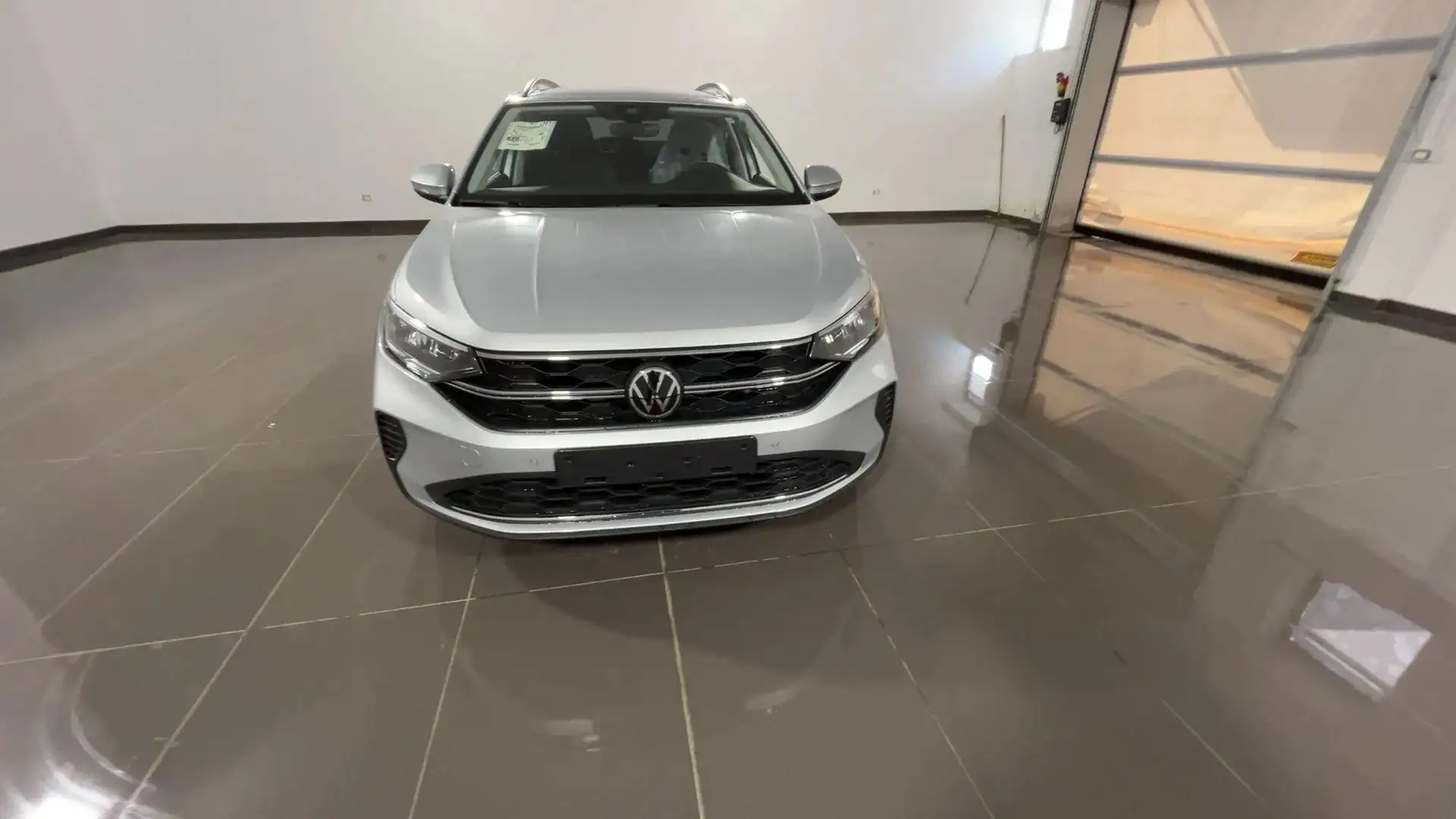 Volkswagen Taigo 1.0 TSI 116 CV EDITION PLUS - VARI COLORI! Grigio - 2