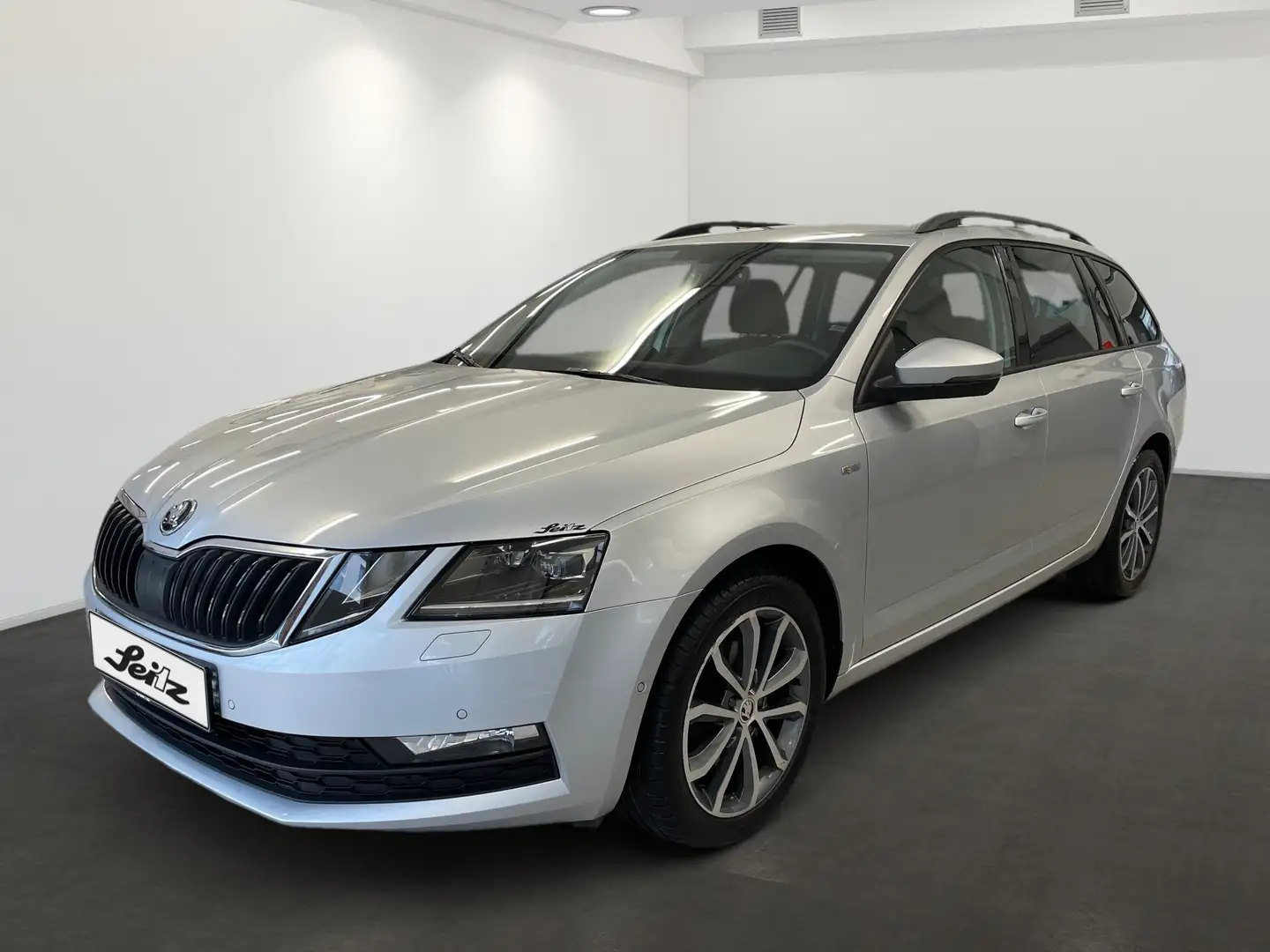 Skoda Octavia Combi 2.0 TDI Soleil *LED*KAMERA*SITZH* Argent - 2