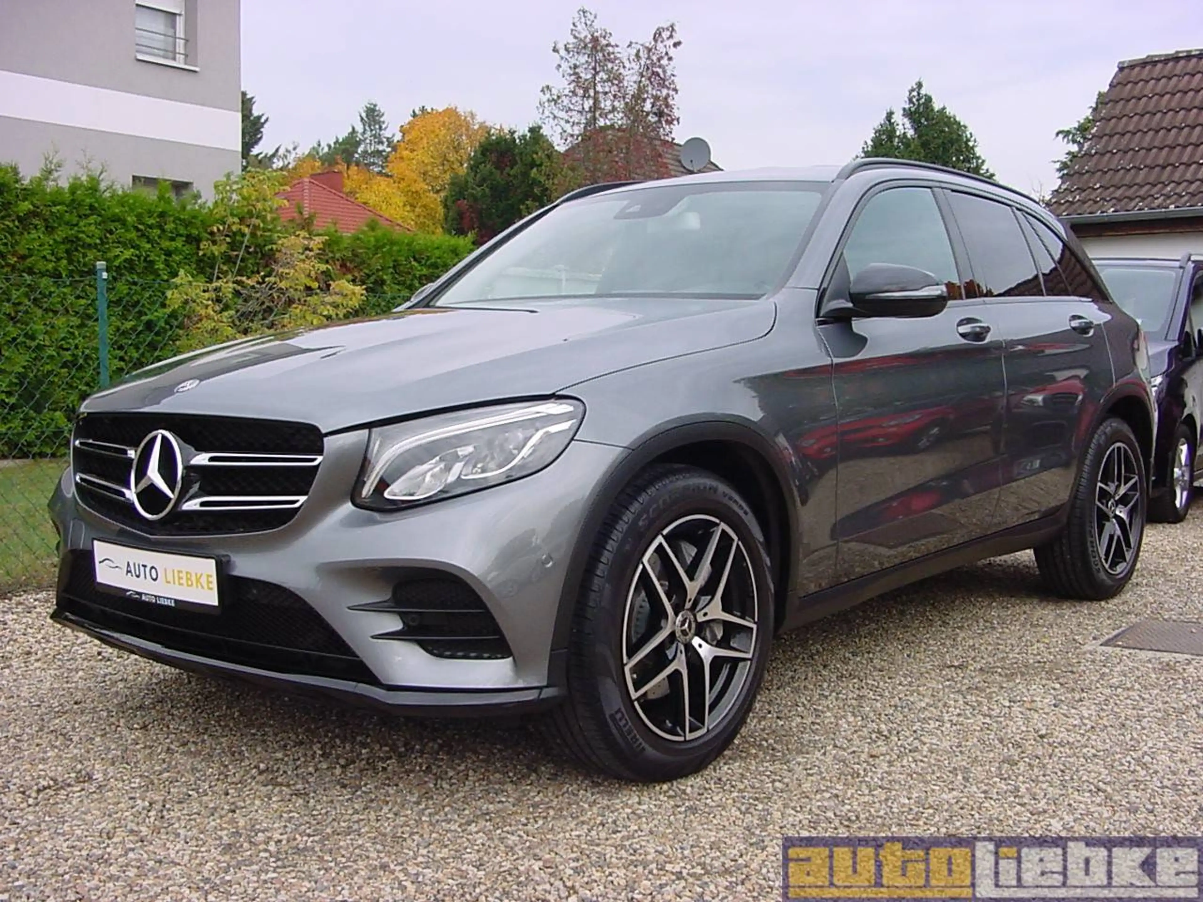 Mercedes-Benz GLC 250 4M AMG-L. AUT,LED,STDHZG,AHK,NIGHT,KAM,A-CP