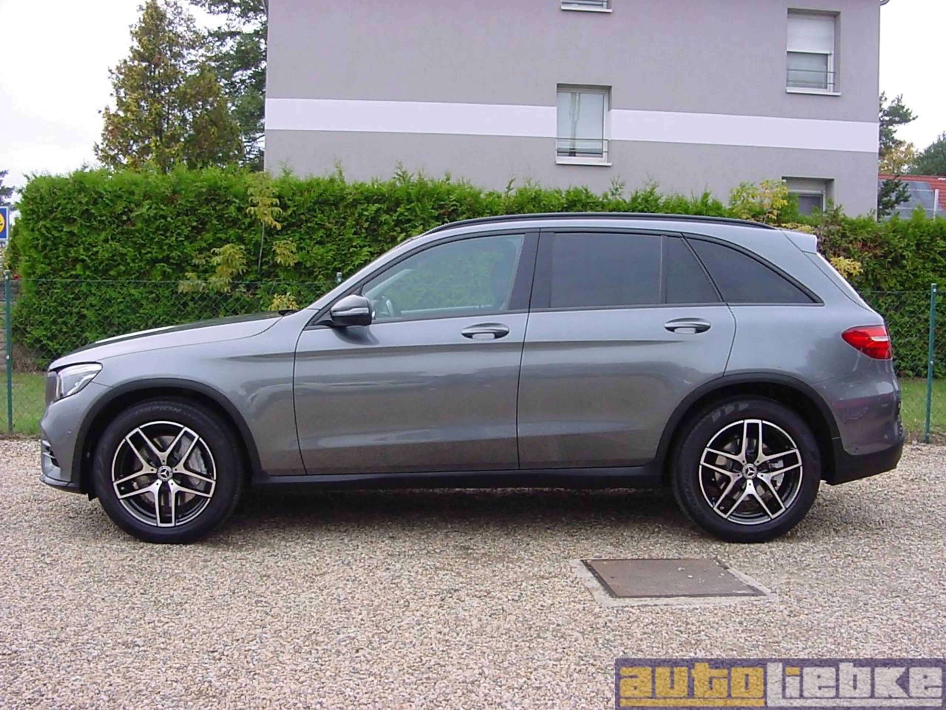 Mercedes-Benz GLC 250 4M AMG-L. AUT,LED,STDHZG,AHK,NIGHT,KAM,A-CP — photo 2