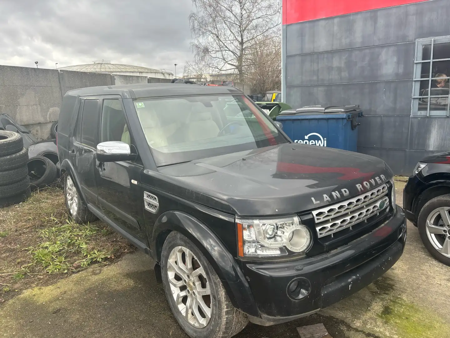 Land Rover Discovery 2.5 Td5 HSE Black - 1