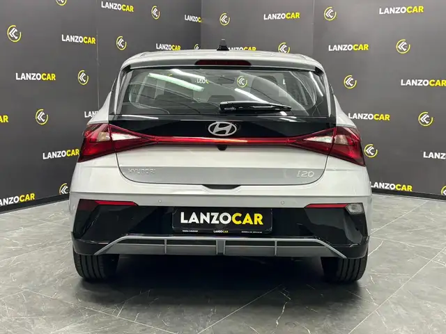 Hyundai I20 view 5