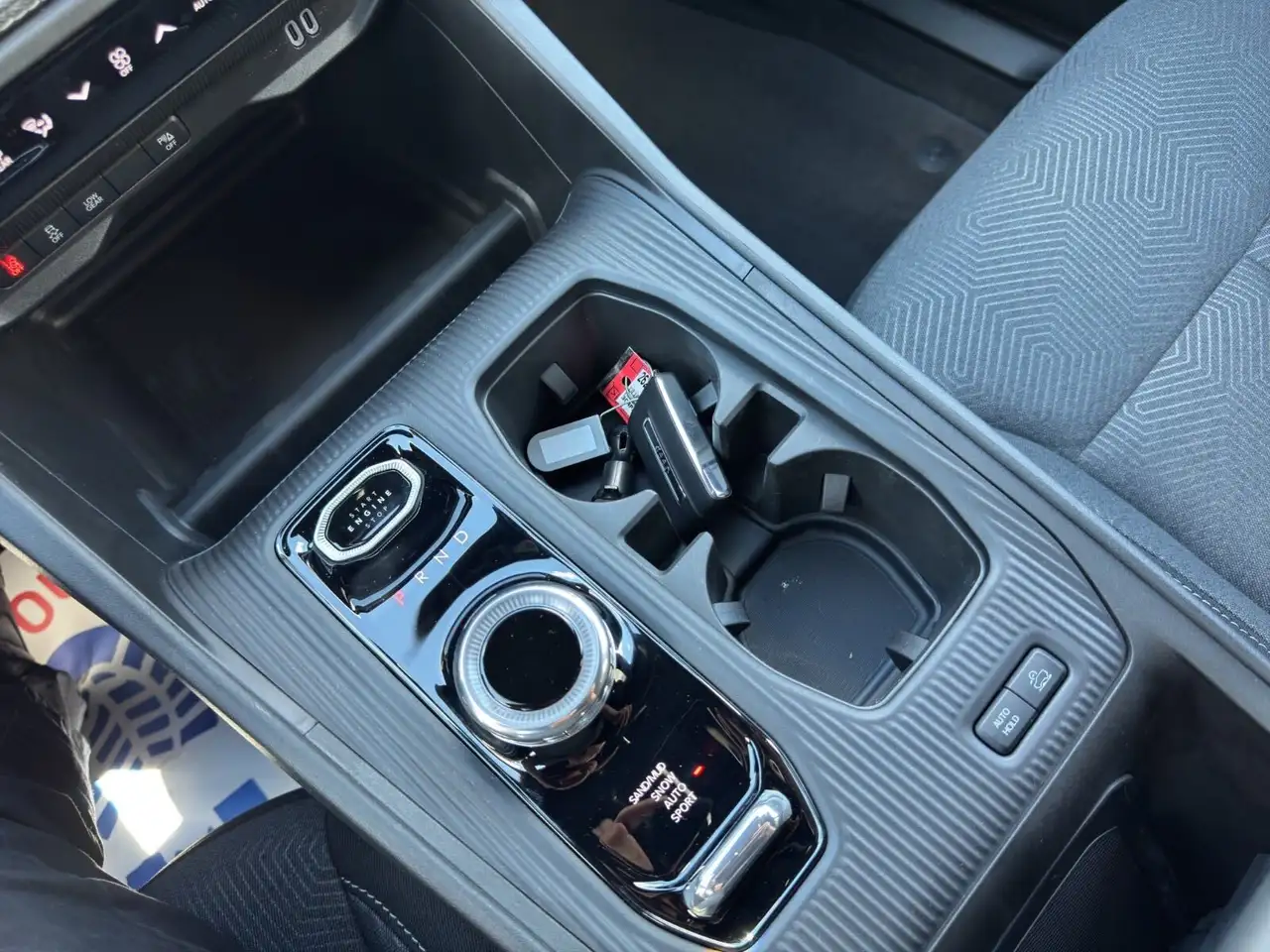 Jeep Cherokee снимка Jeep Cherokee