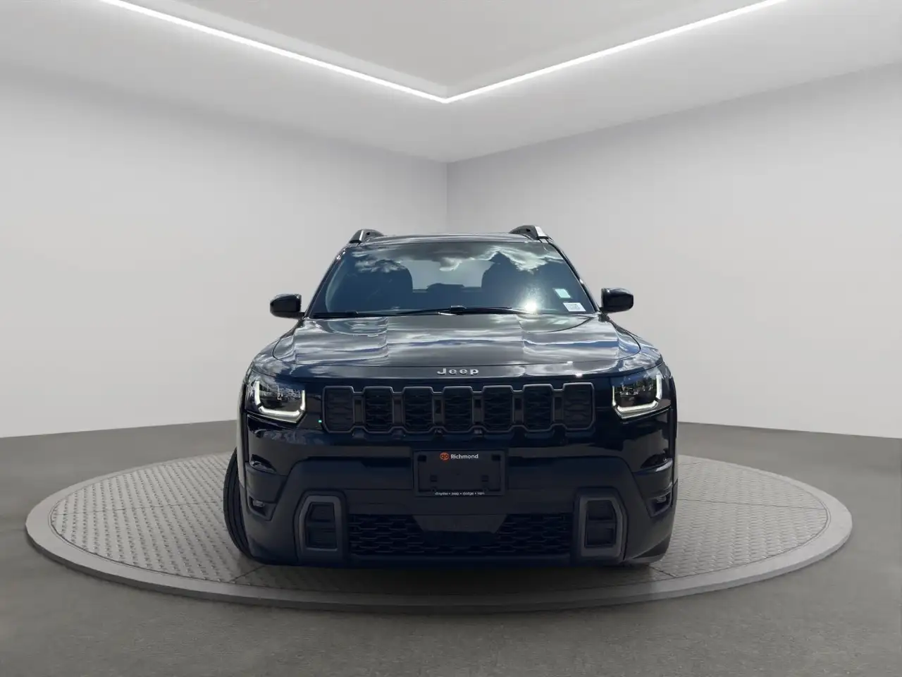 Jeep Cherokee снимка Jeep Cherokee