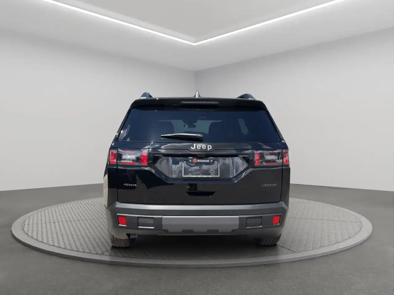 Jeep Cherokee снимка Jeep Cherokee