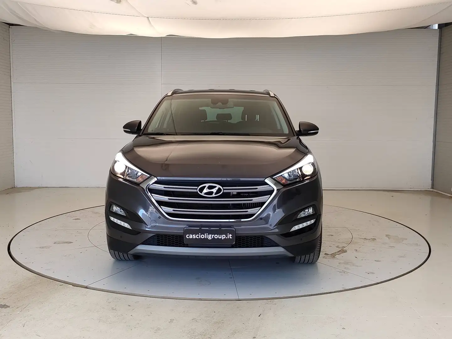 Hyundai TUCSON 1.7 CRDi Xpossible Сірий - 2