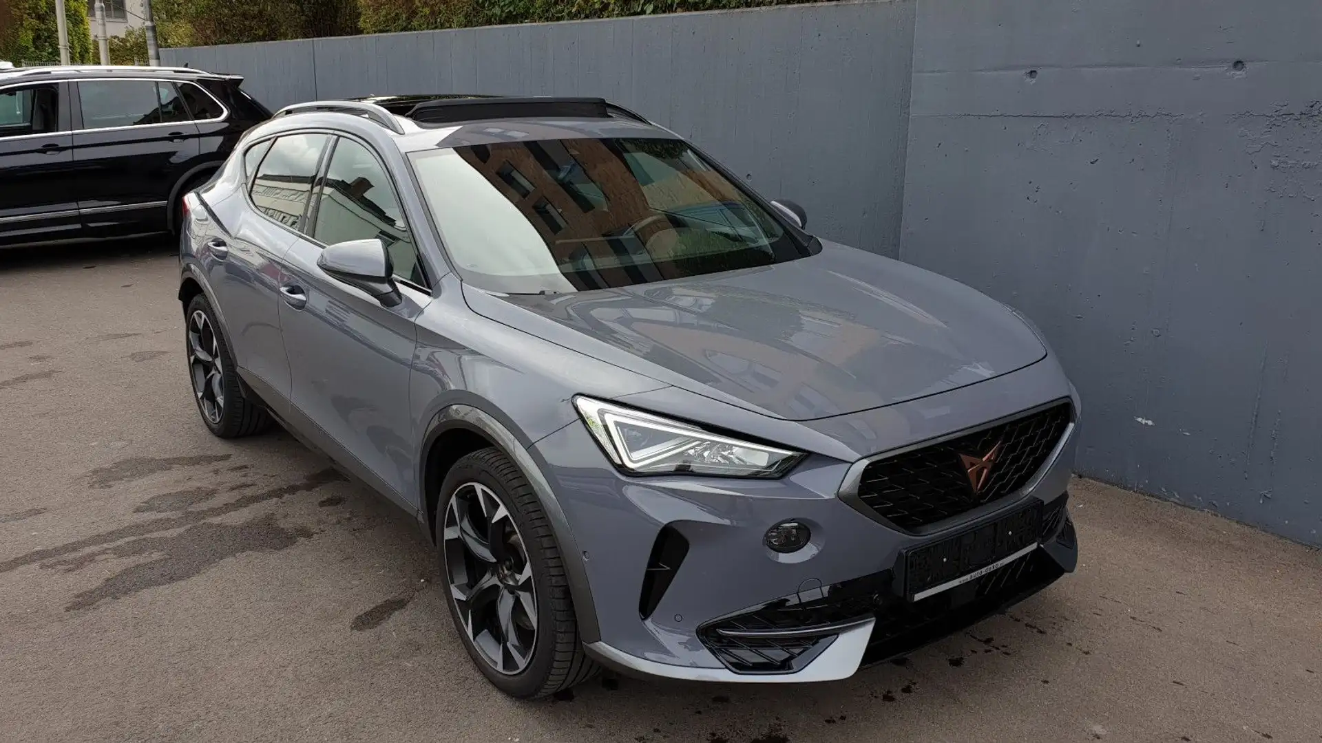 CUPRA Formentor 1.4 e-HYBRID VZ DSG Pano/Virtual/ACC Grau - 2