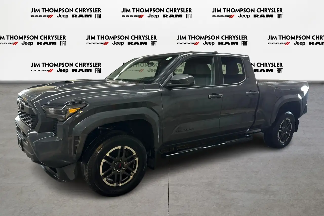 Toyota Tacoma снимка Toyota Tacoma