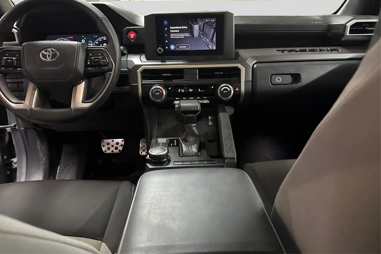 Toyota Tacoma снимка Toyota Tacoma