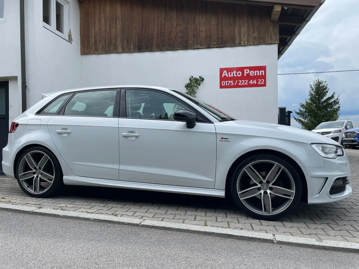 Audi A3 Sportback ambition S Line Navi FIS Blanc - 1